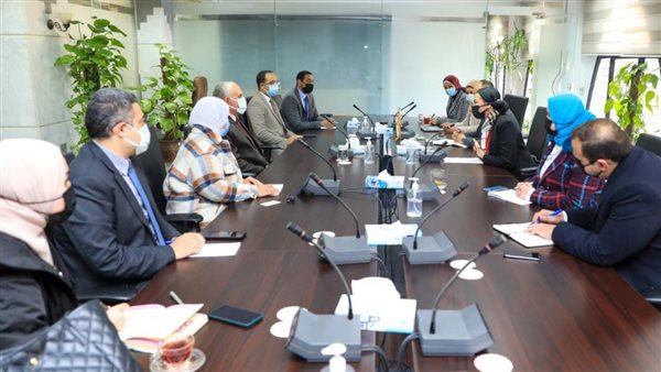 وزيرة البيئة