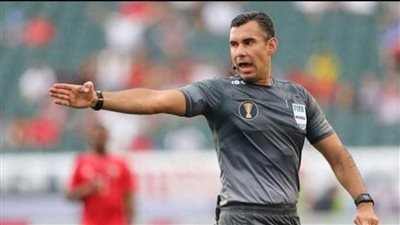 الجواتيمالي ماريو إسكوبار حكمًا لمباراة مصر والكاميرون في نصف نهائي أمم إفريقيا | خاص