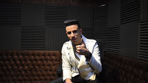 المطرب حمادة مجدي