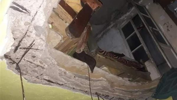 انهيار السقف