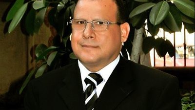 اتحاد العمال يطالب بإصدار وثيقة عمالية موحدة للمشاركة في الحوار الوطني 