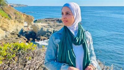 في يومه العالمي.. فنانات تمسكن بارتداء الحجاب خلال أعمالهن | فيديوجراف