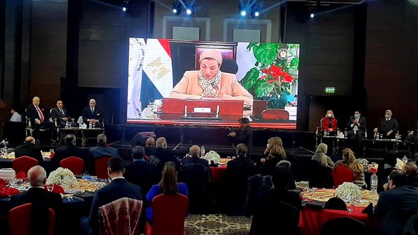 وزيرة البيئة في الملتقى