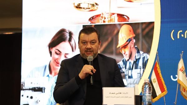 هانى عماد رئيس القطاع