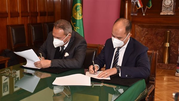 توقيع الاتفاقية 