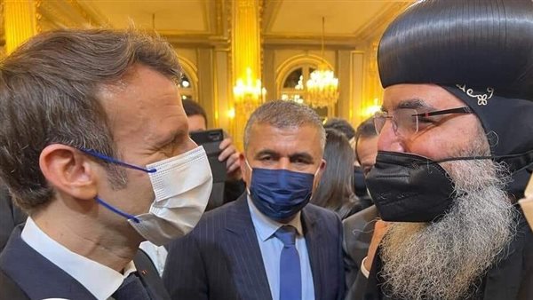 الرئيس الفرنسي يلتقي