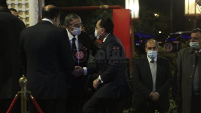 رئيس الوزراء يقدم واجب العزاء لأسرة اللواء عبد السلام المحجوب | بث مباشر