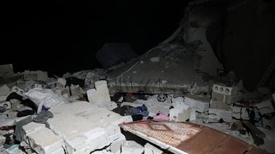 إنزال جوي وقصف صاروخي.. تفاصيل العملية الأمريكية للقبض على قيادي داعشي بسوريا