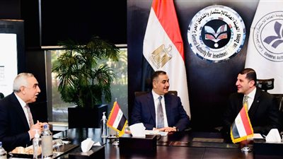 هيئة الاستثمار تبحث مع محافظ البنك المركزي العراقي آلية تفعيل التعاون في العلاقات الاستثمارية بين البلدين