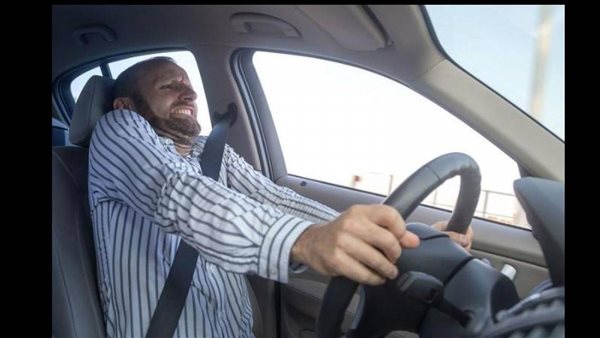 سبب اهتزاز السيارة