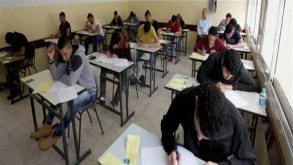 امتحانات الفصل الدراسي