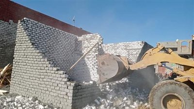  إزالة 613 حالة تعدٍ بالبناء والزراعة على أراضي أملاك الدولة بالفيوم