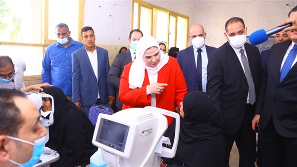 نيفين القباج وزيرة