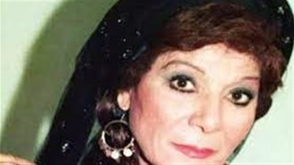 عايدة عبد العزيز