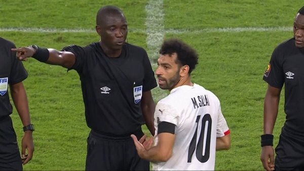 محمد صلاح وبكاري