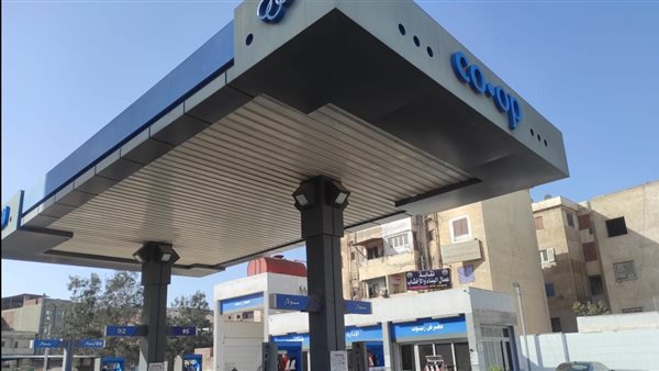 محطات الوقود والمواقف