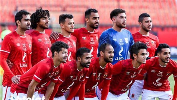 فريق الأهلي المشارك