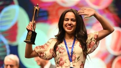 ماريا أسامة.. فنانة إسكندرانية واعدة ضمن أفضل 100 سيدة مصرية | صور