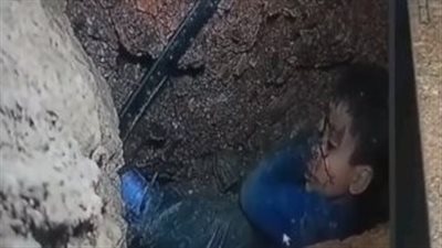 بث مباشر| بقي سنتيمترات قليلة.. اللحظات الأخيرة لـ إنقاذ الطفل ريان