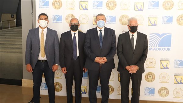 وزير القوى العاملة