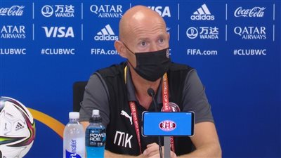 مدرب الجزيرة الإماراتي: الهلال يعاني من تراجع في المستوى ولكنه أقوى فريق في الشرق الأوسط وآسيا 