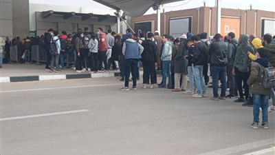 في يومه قبل الأخير.. معرض القاهرة الدولي للكتاب يفتح أبوابه للزوار