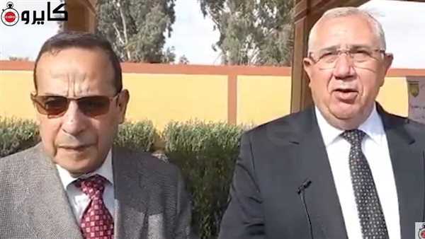 وزير الزراعة ومحافظ