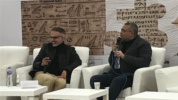 جانب من الجلسة