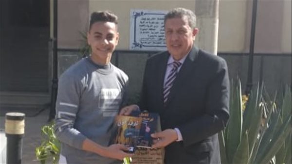 تكريم الطالب حسين