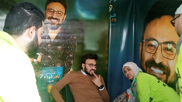 أحمد يونس في معرض