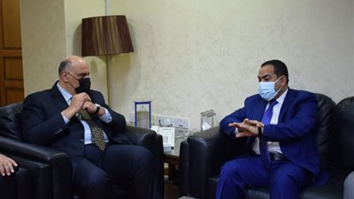 رئيس التنظيم والإدارة يزور ديوان الخدمة المدنية الأردنية لبحث التعاون المشترك