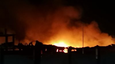 الحماية المدنية تسيطر على حريق نشب في محل تجاري بالإسماعيلية 