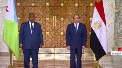 بث مباشر| إنشاء منطقة لوجستية وخط طيران بين البلدين.. أبرز ما جاء خلال لقاء السيسي بنظيره الجيبوتي