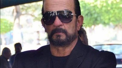 انتهاء عزاء جرير منصور وسط حضور ضعيف من نجوم الفن | صور