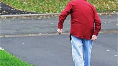 خبراء يحذرون من ظهور أعراض خلال المشي تُعد مؤشرًا على التصلب الجانبي الضموري