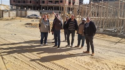 رئيس جهاز القاهرة الجديدة يكلف بزيادة شركات المقاولات بمشروع بيت الوطن