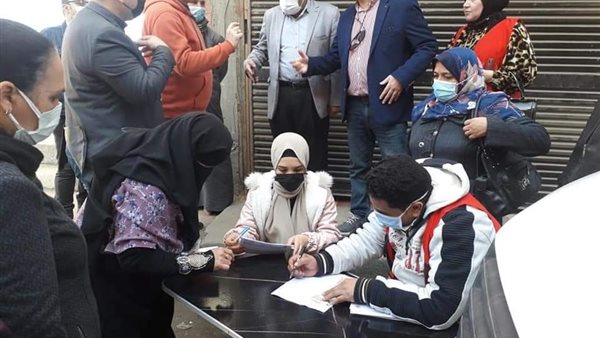 تجربة تطعيمات كورونا