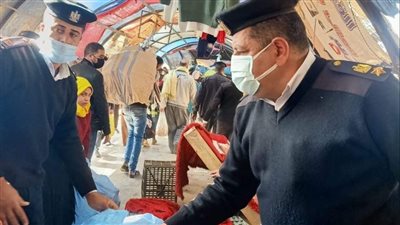 حملة مكبرة ضد الباعة الجائلين بـ شبرا الخيمة