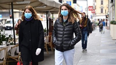 إيطاليا تلغي ارتداء الكمامة في الأماكن العامة بدءا من 11 فبراير