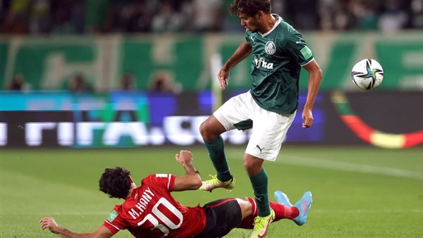 الشوط الأول من الأهلي