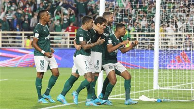 نجم بالميراس السابق: لاعبو الأهلي لديهم إصرار على الفوز.. ونستحق المكسب لرد الاعتبار I خاص