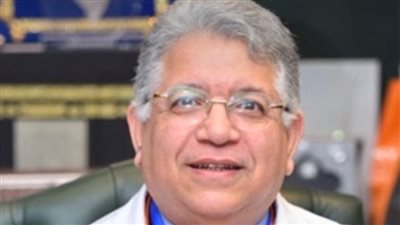 الدكتور جمال شيحه يهنئ الدكتور محمد عادل بسيوني بترقيته لأستاذ مساعد بطب المنصورة