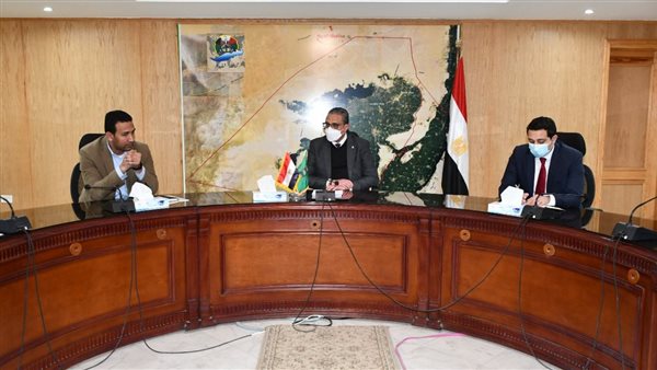 محافظ الفيوم يتابع