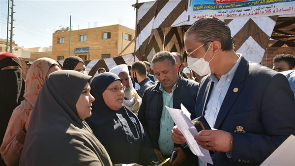 لقاء محافظ الفيوم