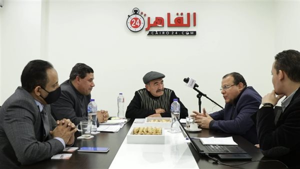 ندوة القاهرة 24