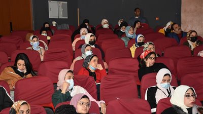 9 صور ترصد فعاليات فوج الفتاة الجامعية في الأقصر 