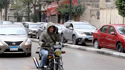 النشرة الصباحية | طقس شديد البرودة ليلًا.. وارتفاع طفيف بـ أسعار الذهب | بث مباشر