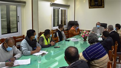 عقد اجتماع لتسلم أعمال المرحلة الأولى لمشروع الهوية البصرية بأسوان