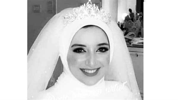  معيدة كلية الطب