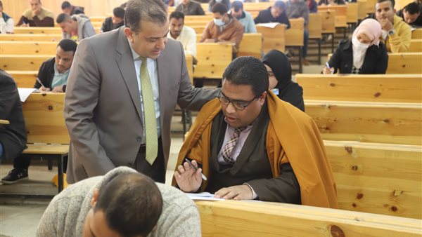 بدء امتحانات الدراسات